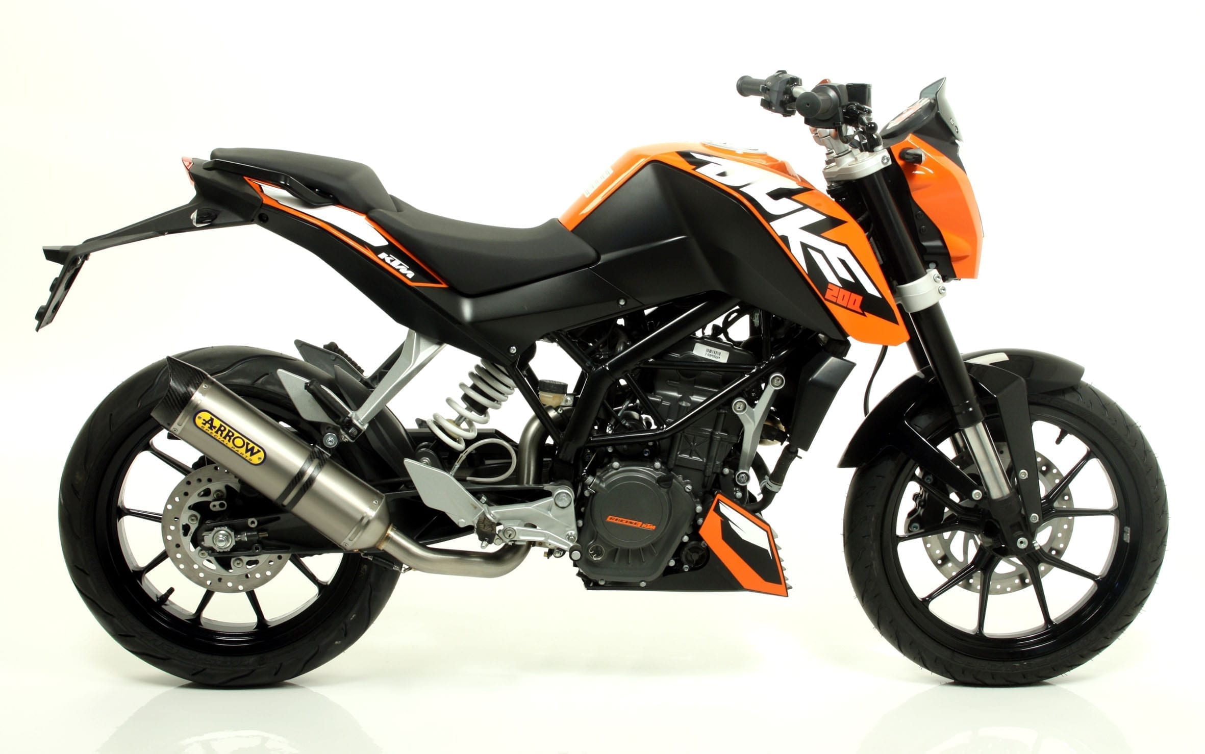 4879_KTM_Dukes200_12-13_Full_PK_1.jpg