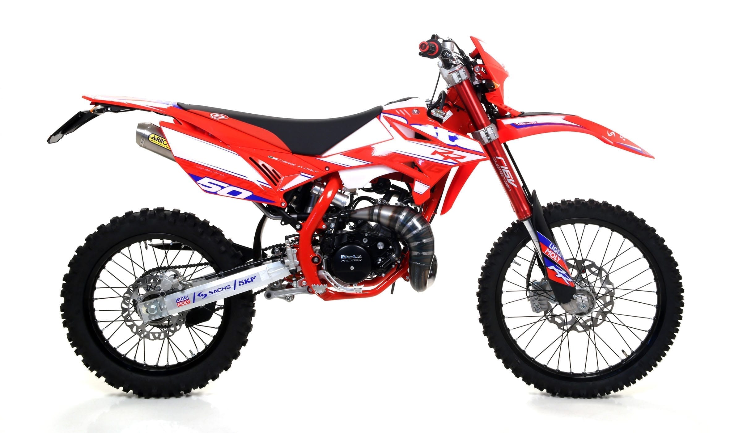 9ef90028-13a4-41d0-bfe9-b6f59d178861_Beta_RR50Enduro_12-16_Full_MiniThunder_1.jpg