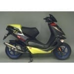 Aprilia20SR205020Kat200020Extreme201.jpg